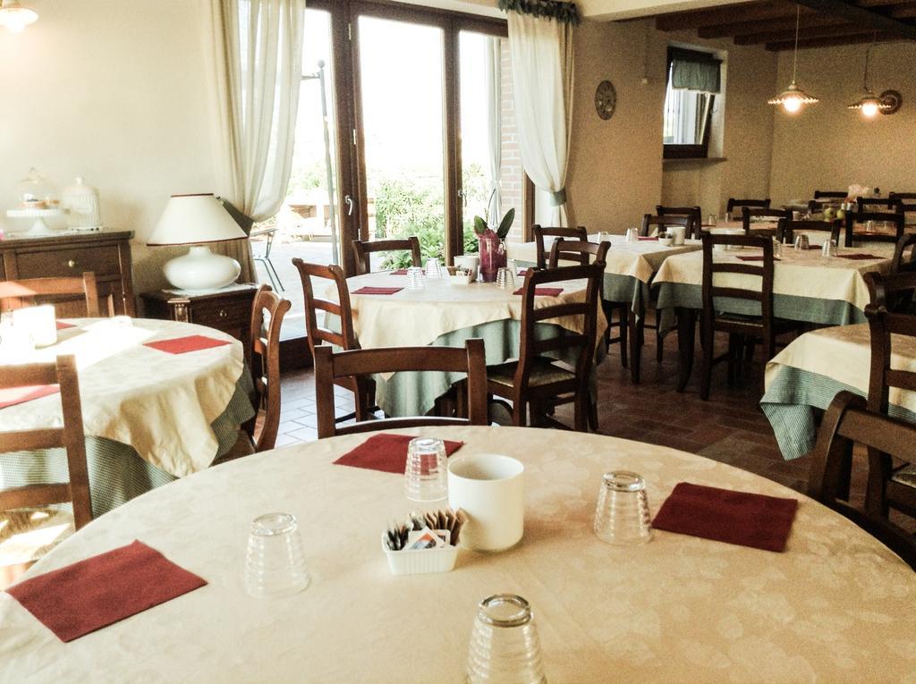 Agriturismo Anna Caterina Hotel Castelnuovo del Garda Szoba fotó